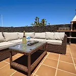 Casa Beluka By Now Ltd וילה