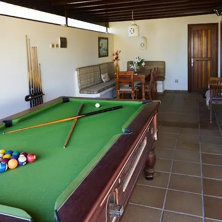 Casa Beluka By Now Ltd * Playa Blanca