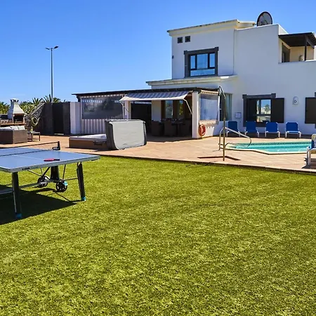 Casa Beluka By Now Ltd Playa Blanca